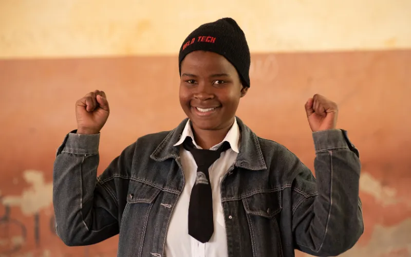 Zoe and Miguel - Mozambique - Web Image 3